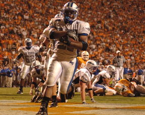 爱游戏体育在线赛事-中国足球国家队海外拉练计划公布，中国足球海外青训